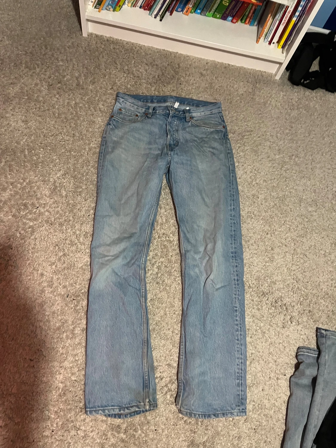 Weekday ljusblå raka jeans W27 L30