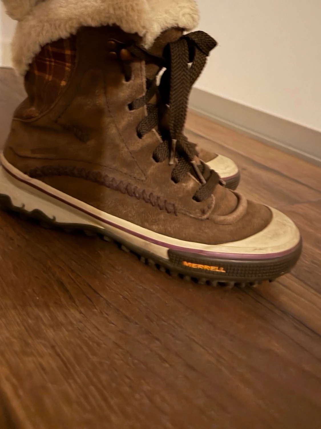 MERRELL Bruna kängor med foder och snörning