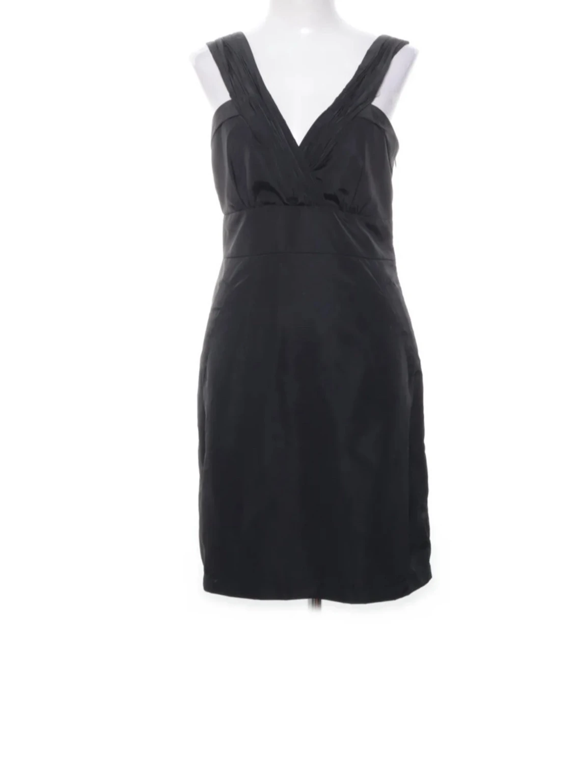 Helt NY svart klänning från VILA - 6