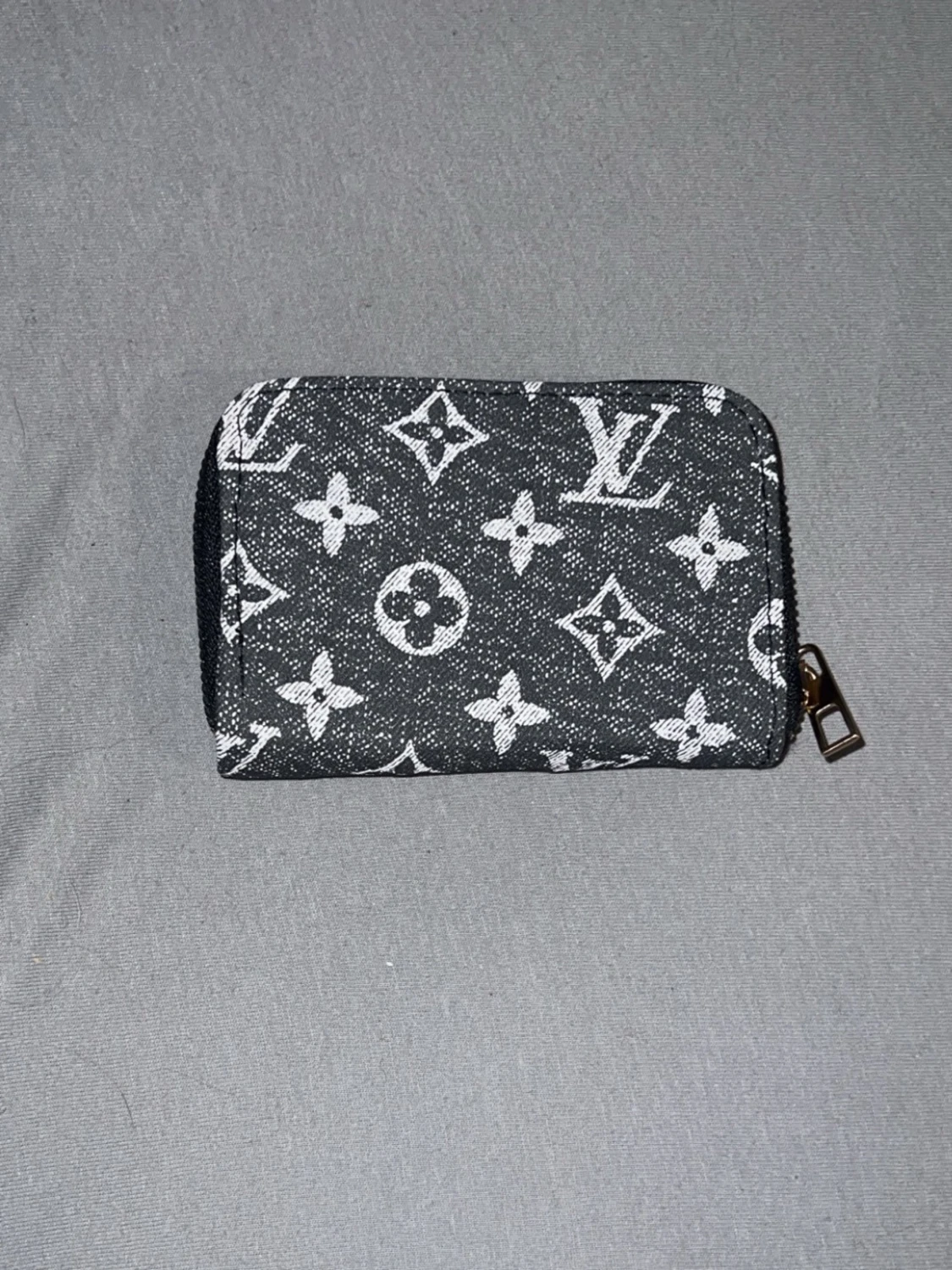 Smidig plånbok från Zara - 1