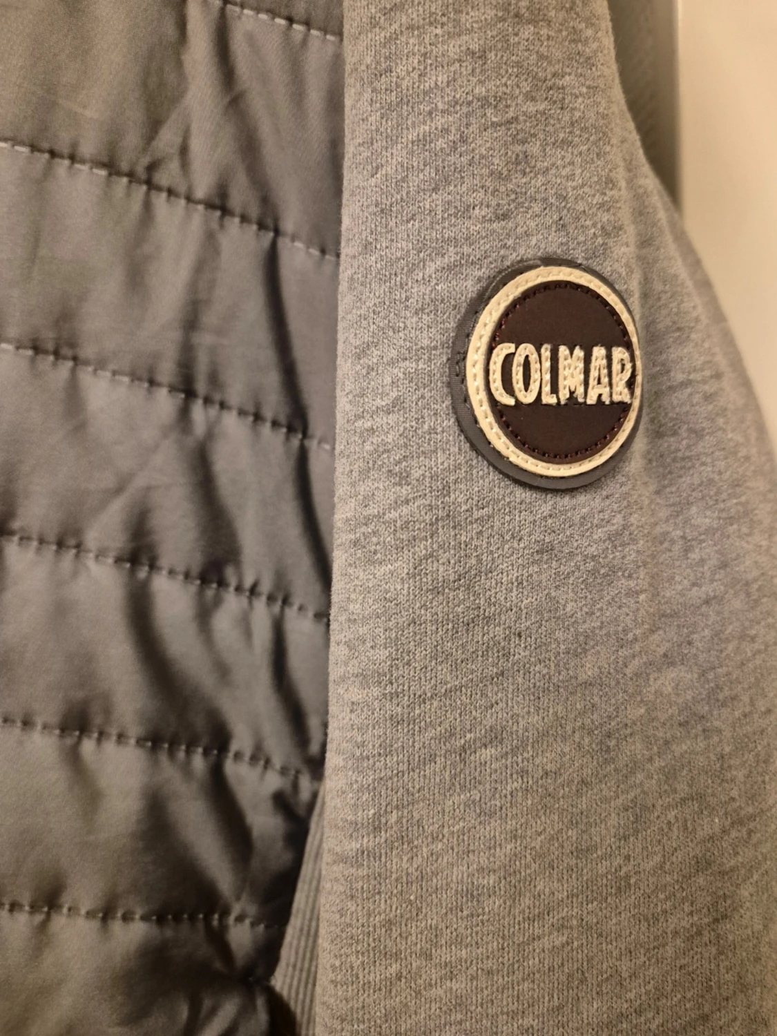 Grå tröja/jacka från Colmar - 2