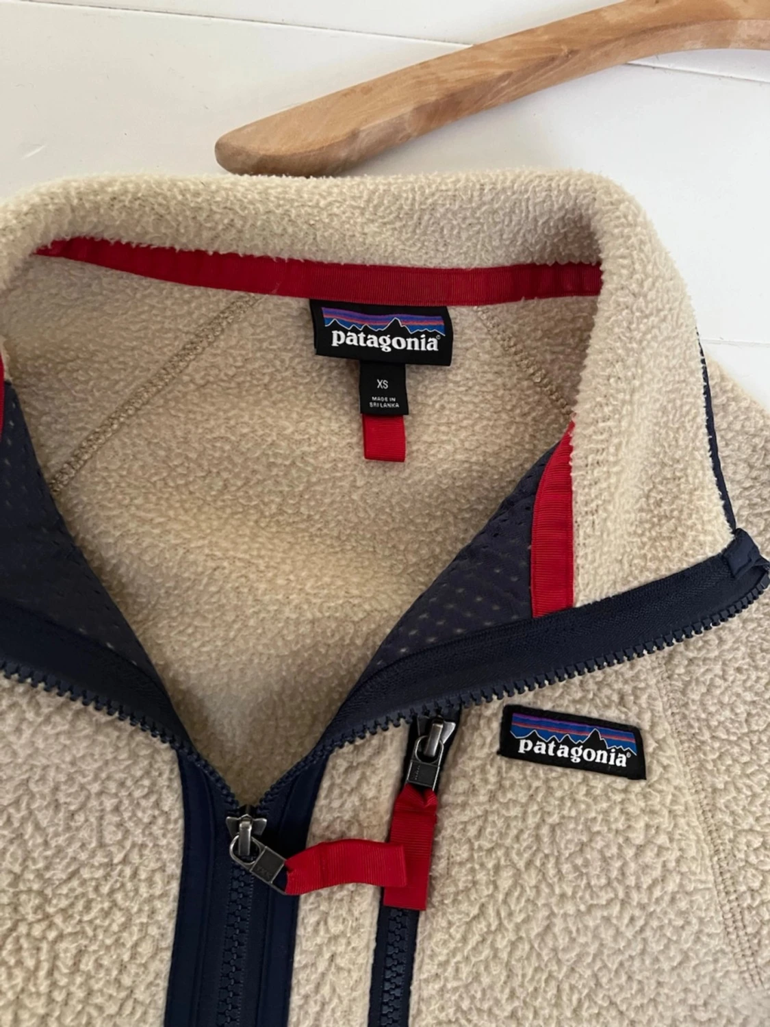 Beige fleecejacka från Patagonia XS - 3