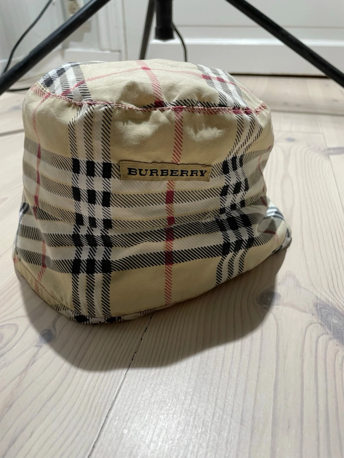 Burberry hatt - 1