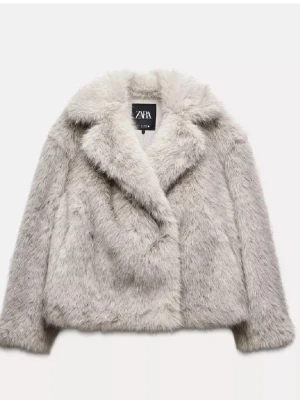 pälsjacka från Zara - Använd 2 gånger! Storlek L men passar S-L