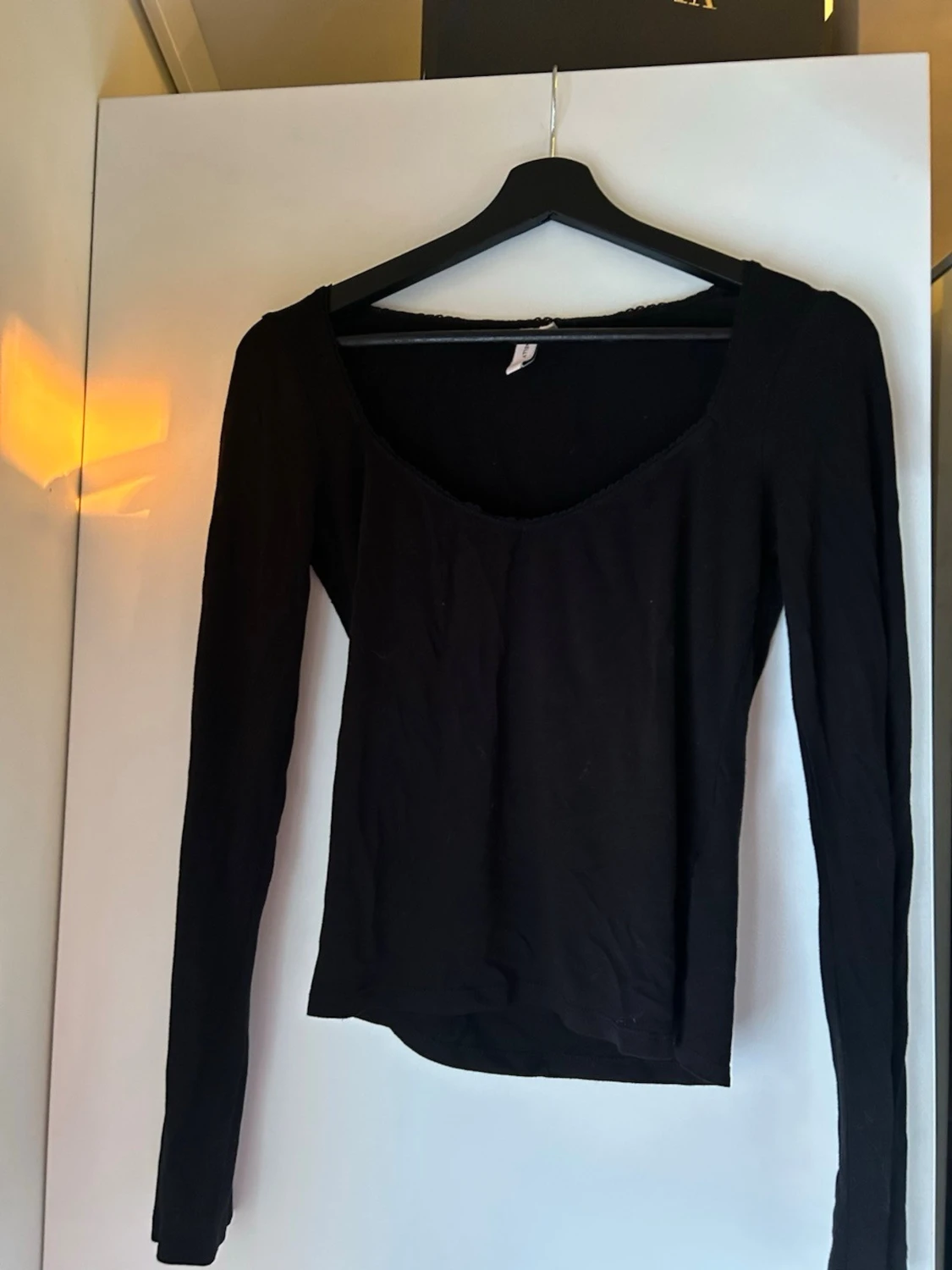 Svart långärmad topp från Nelly