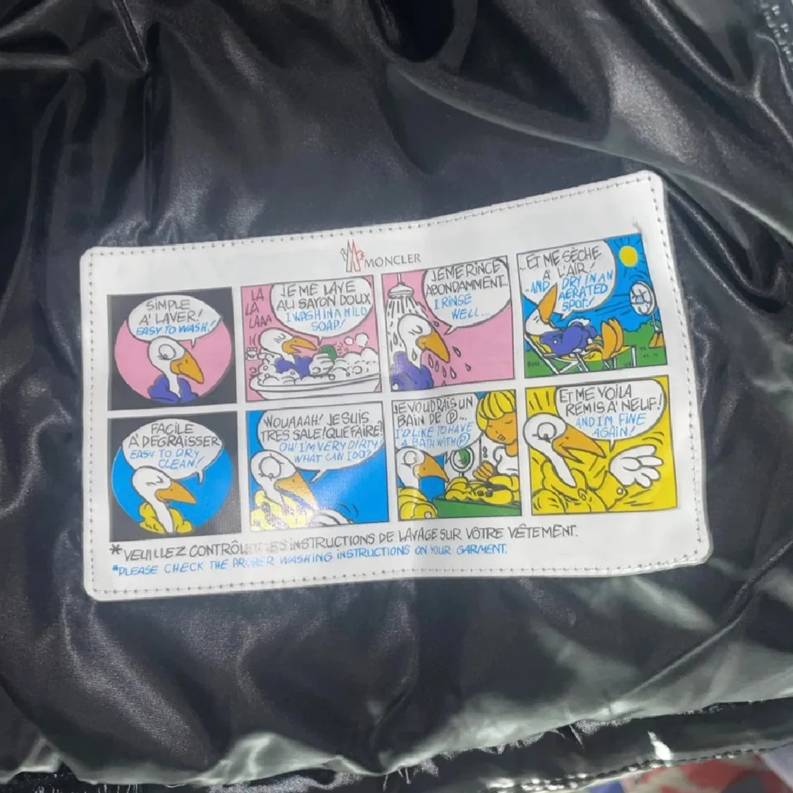 Svart dunväst från Moncler - 4