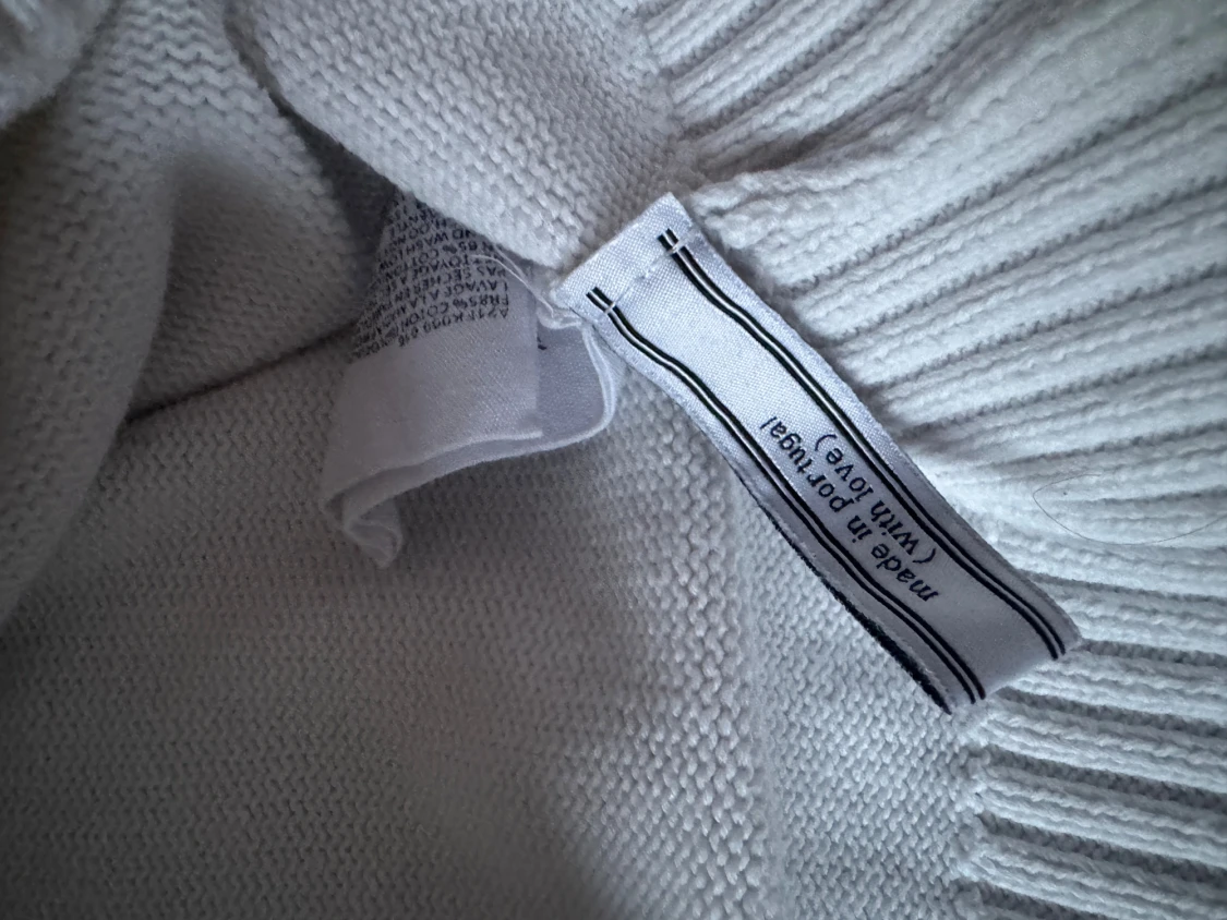 Vit stickad tröja från Ami - 2