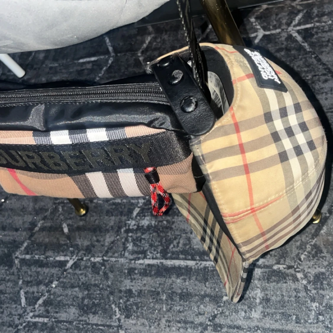 Keps och väska - 91