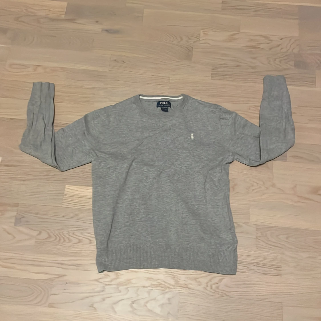 Grå stickad tröja från Polo Ralph Lauren