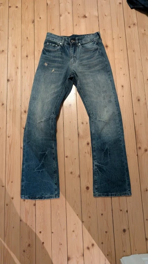 Sjukt feta Bootcut jeans  - W28-27 31L. Passar nästan precis som Bootcut ola ifrån nudie. Straight och boot. 