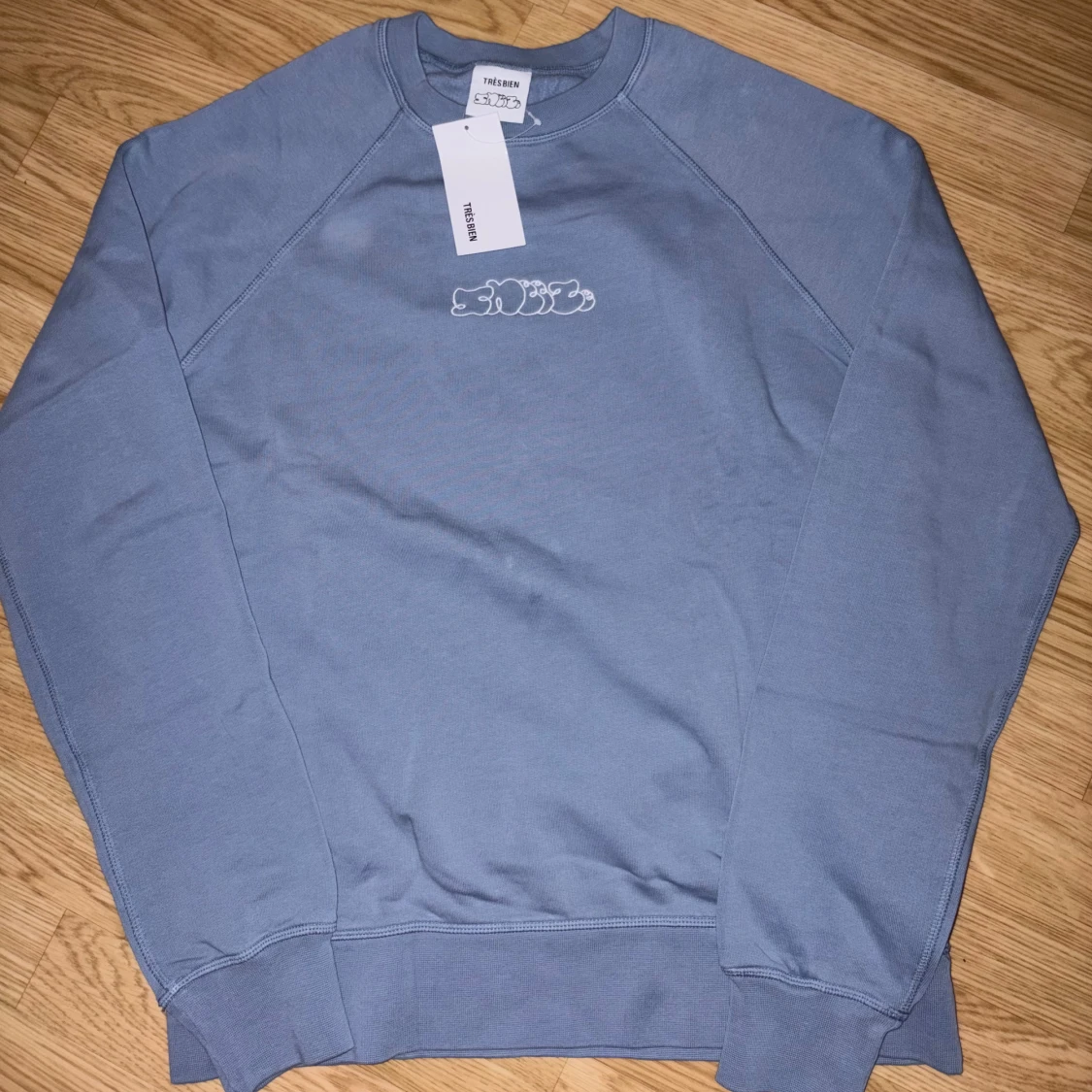 Très Bien tröja