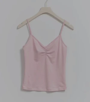 Gulligt ljusrosa linne!🩷 - Säljer då ser inte kommer till andväning. Har andvänt 2 gånger! Fler bilder? Fråga mig i DM!