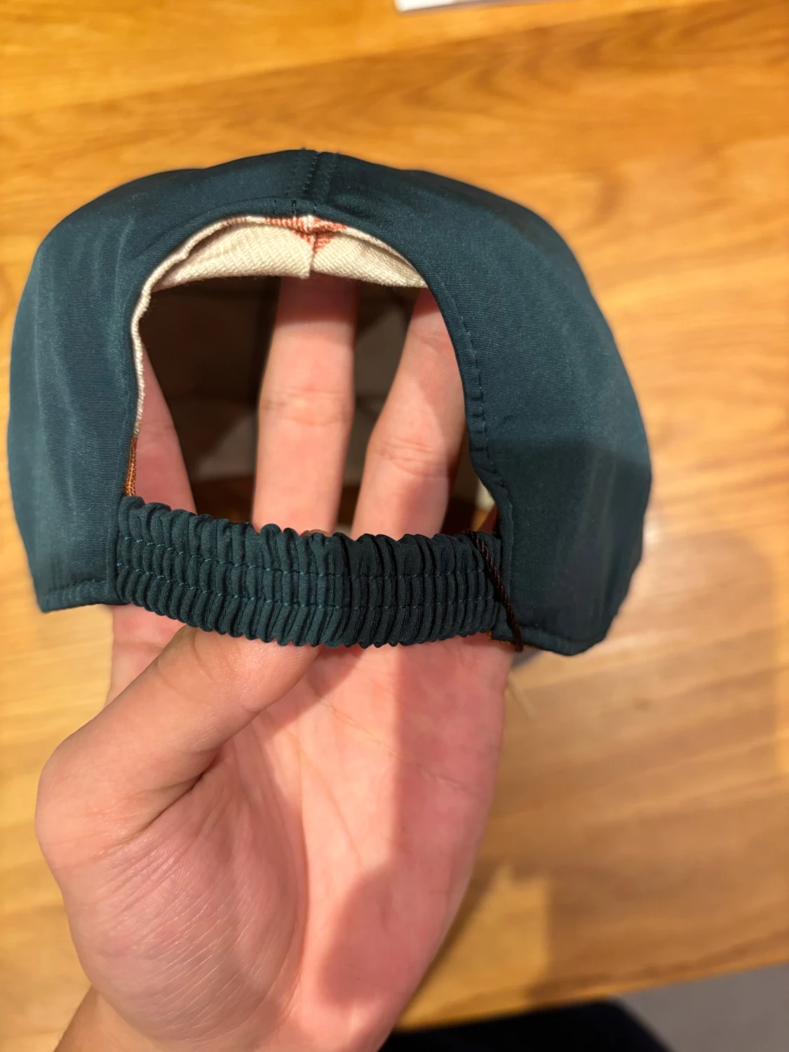 Mörkgrön keps från Loro Piana - 2