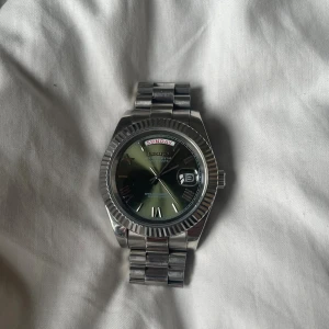 Seiko mod daydate Olive - Snygg seiko mod säljes i superfint skick!