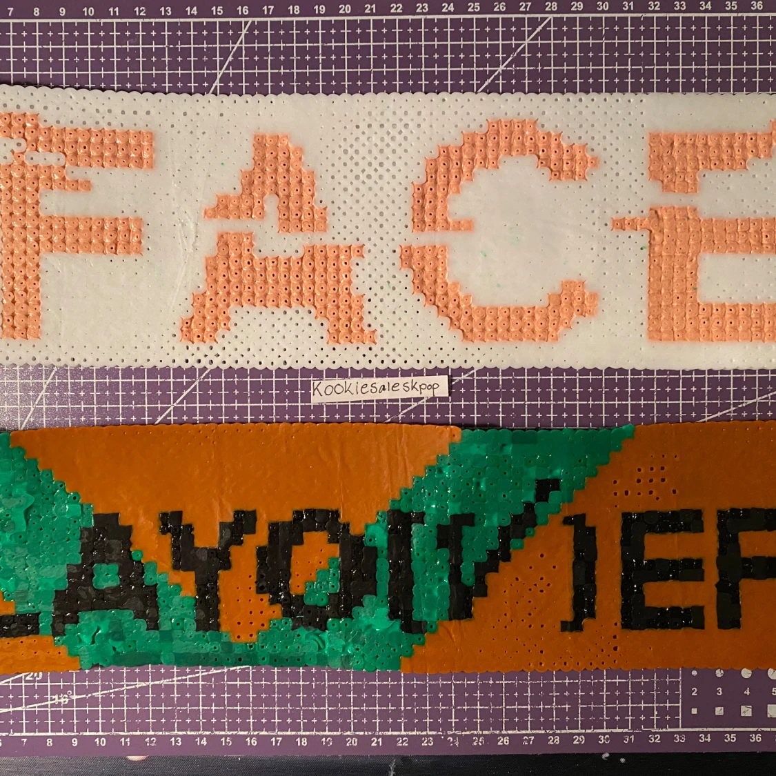 Layover and Face pärlplattor