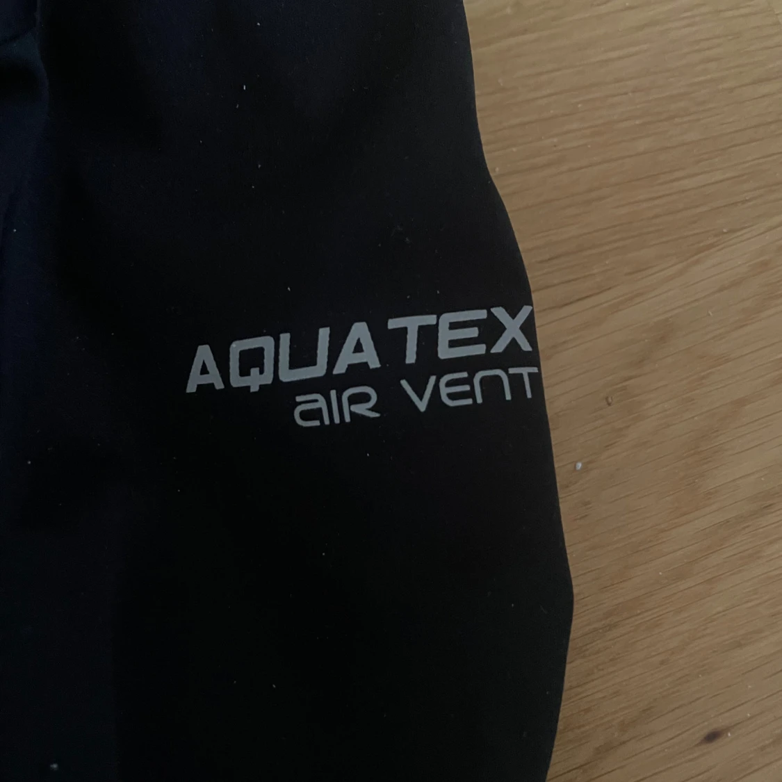 Svart vindjacka On The Peak - 3