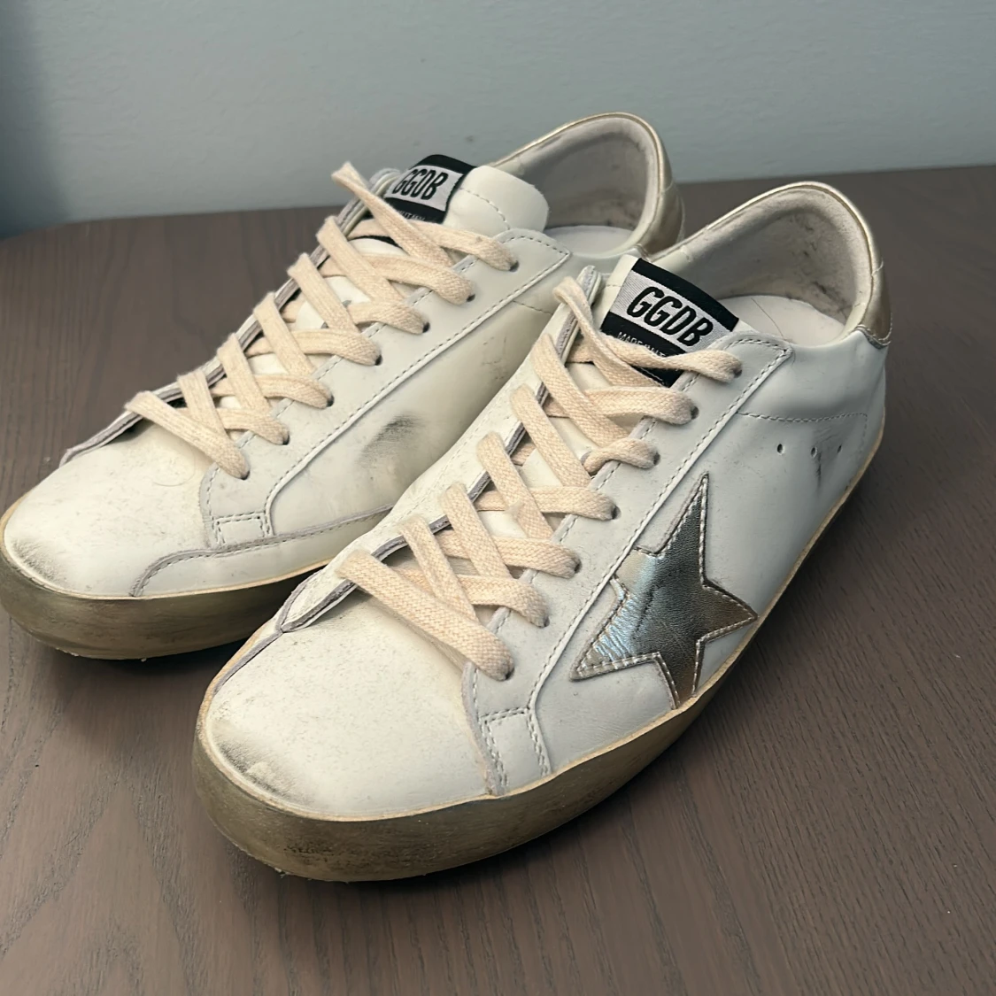 Golden goose super-star  - 2