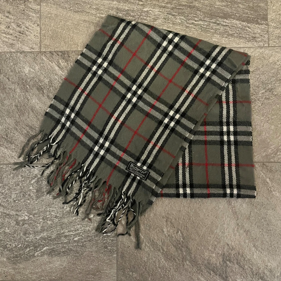 Rutig halsduk från Burberrys i ull - 1