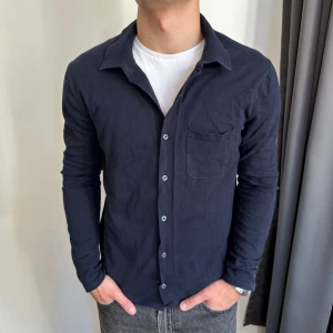 We kofta - Snygg kofta från We. Storlek M men passar som Small.