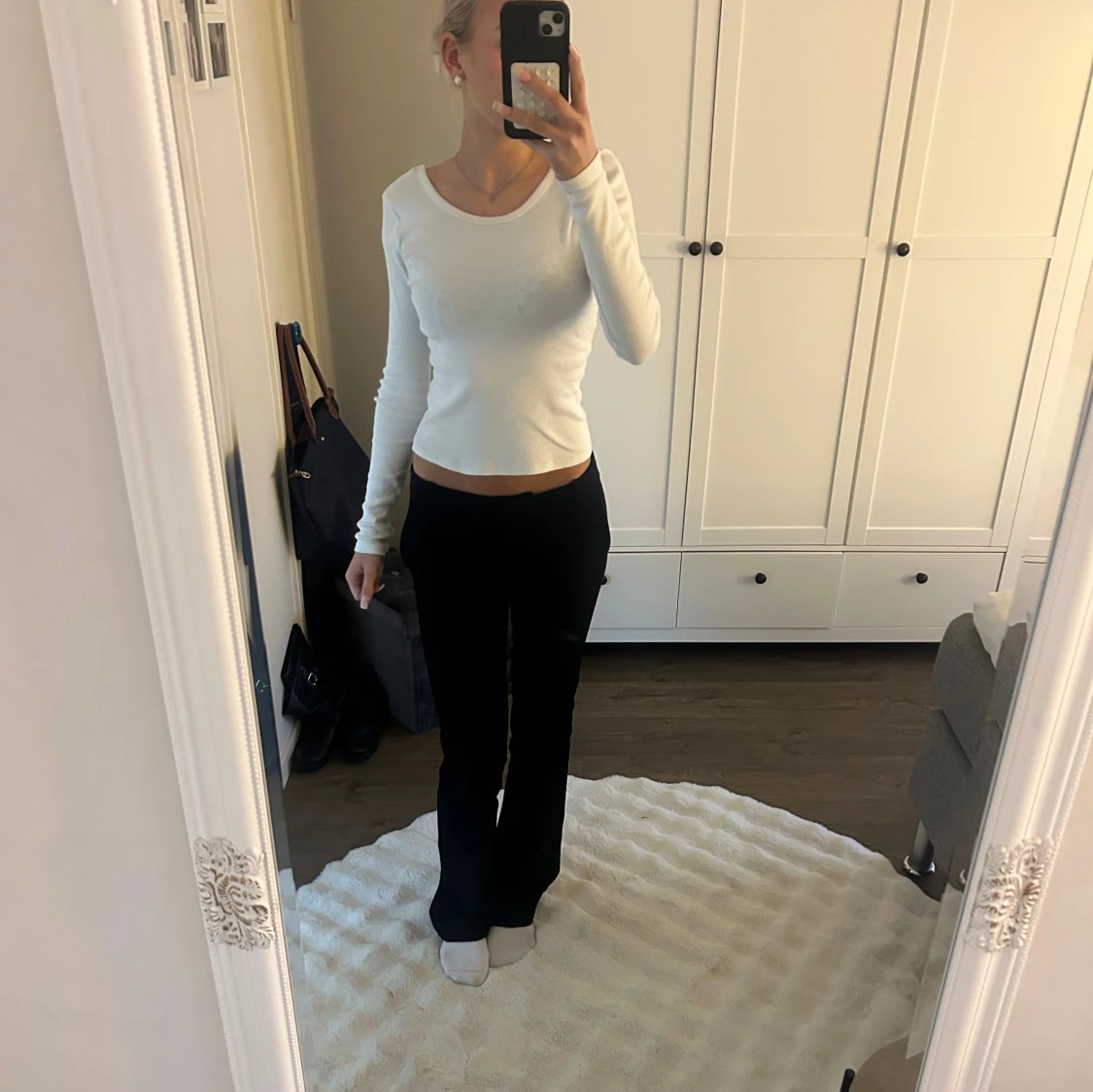 Vit långärmad croppad topp