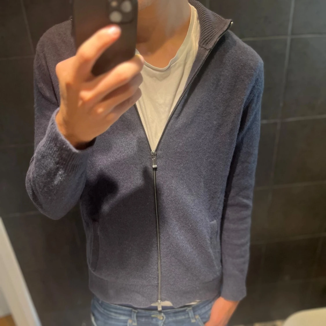 Mörkblå kofta från Massimo Dutti