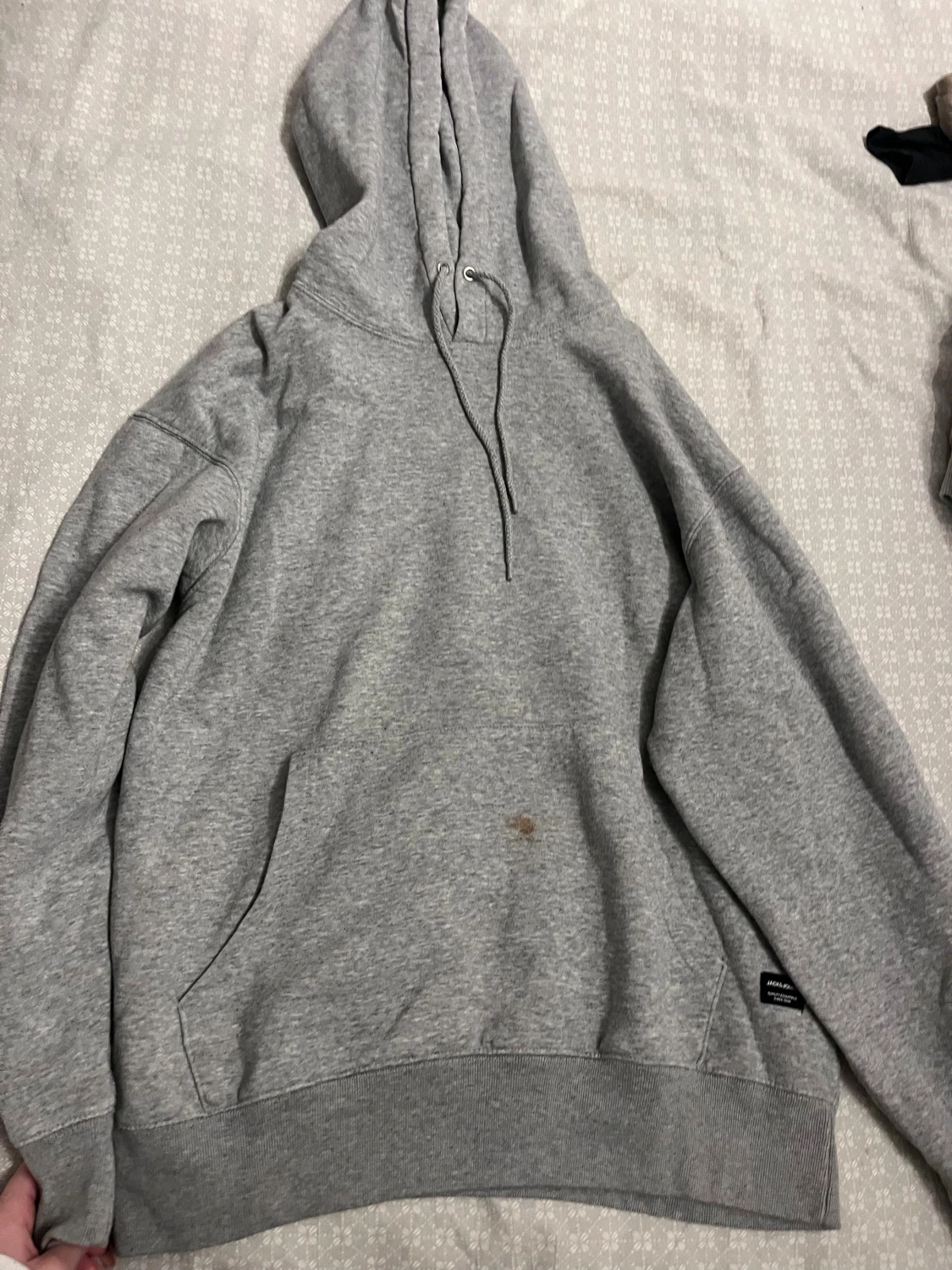 Grå hoodie från Jack & Jones