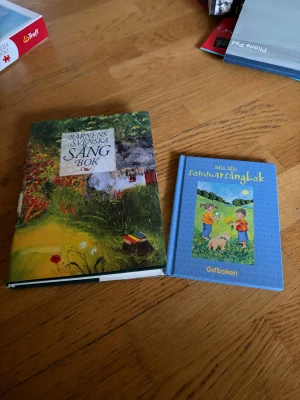 Sång bok för barn  - Säljer dessa böcker med enkla visor för barn 