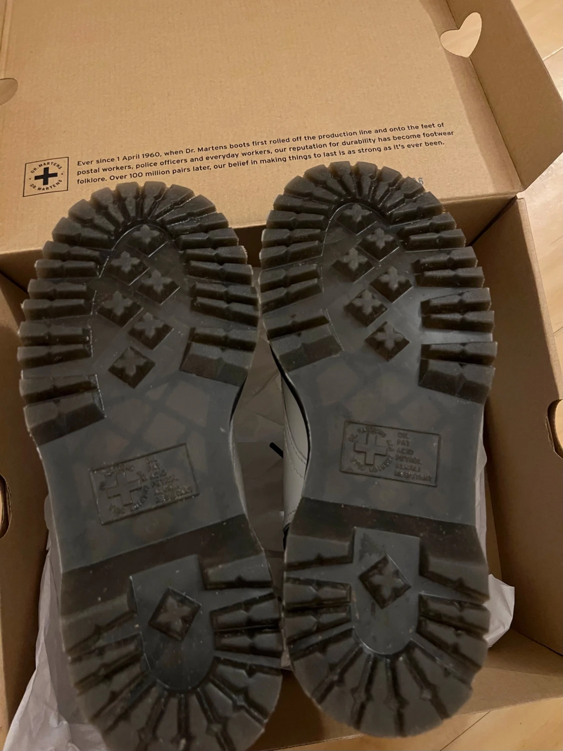 Vita Dr. Martens boots med platåsula - 3