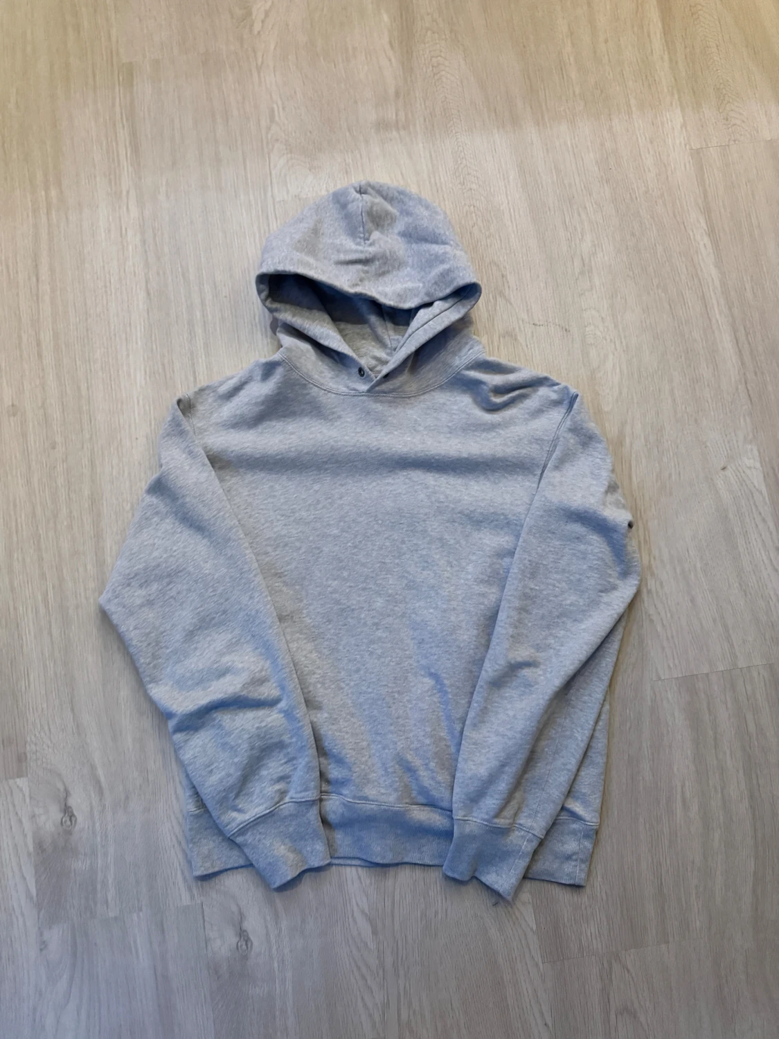 hoodie Uniqlo storlek M
