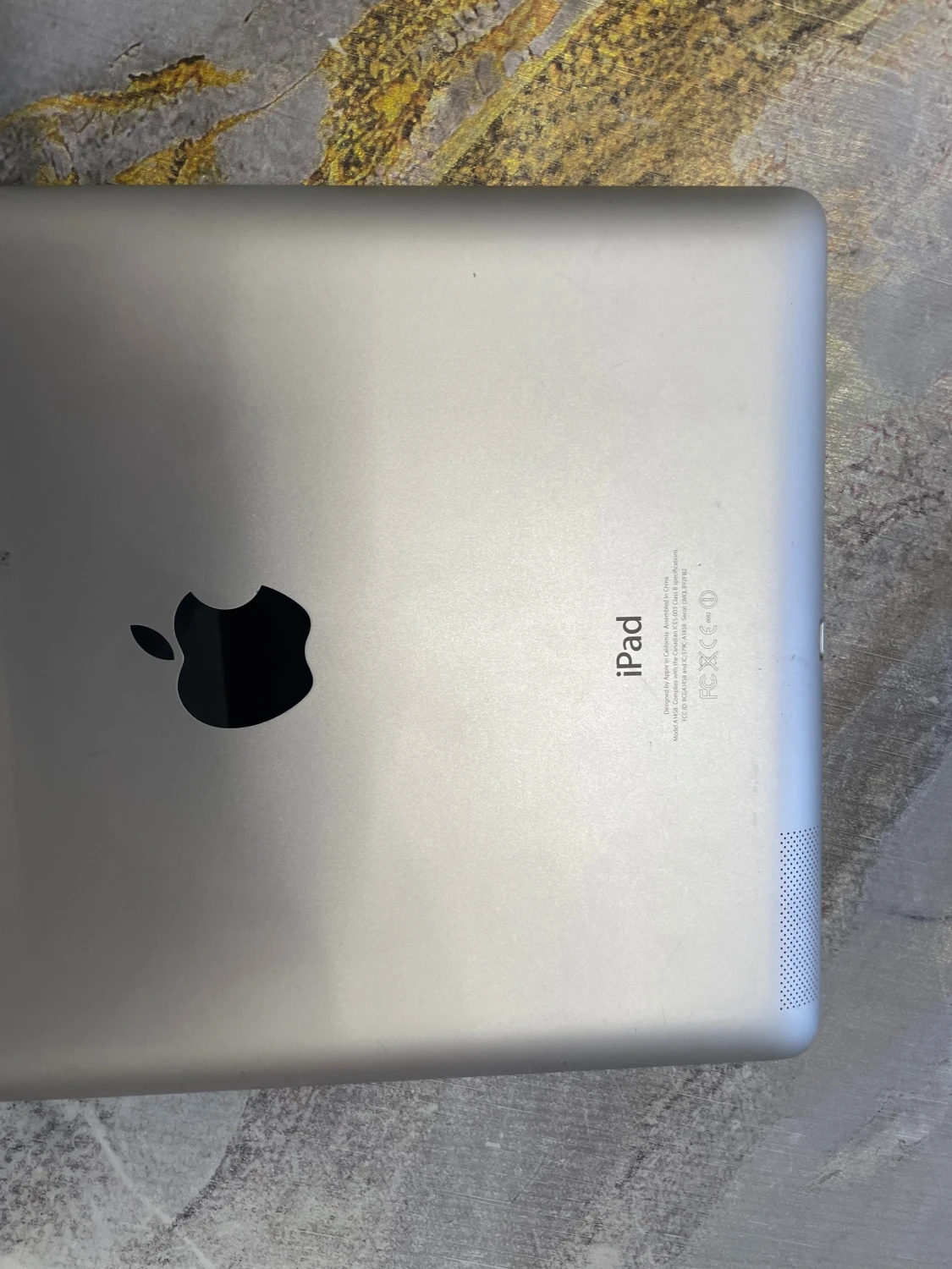 Apple iPad (2nd/3rd/4th gen) - 3