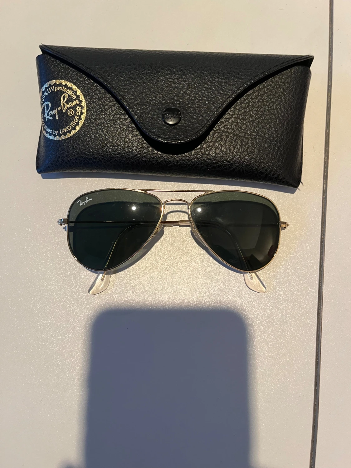 Ray-Ban Aviator solglasögon guld