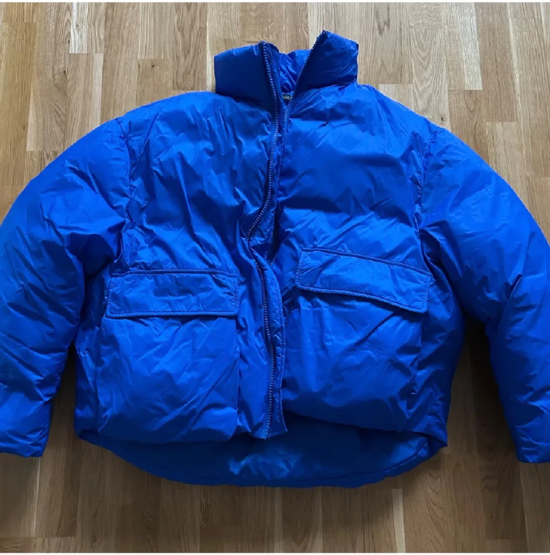 Blå pufferjacka från Zara - 1