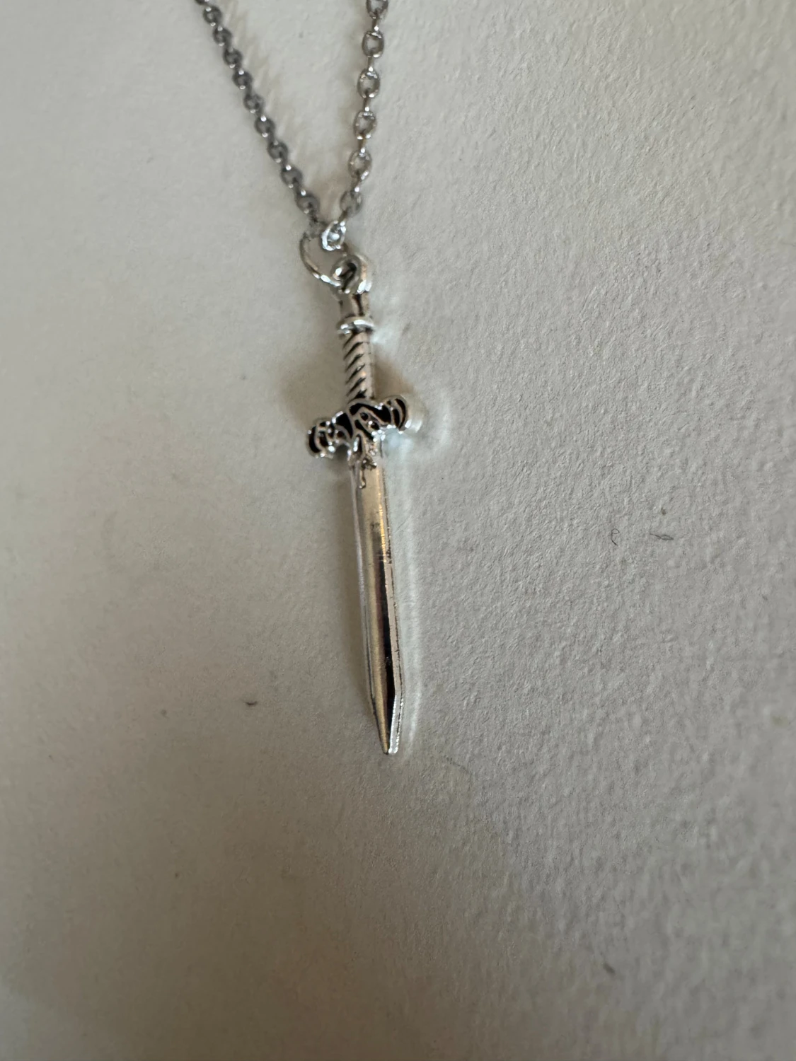 Silverhalsband mindre svärd  - 2