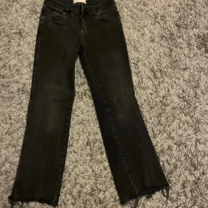 Jeanse från Free people - Jättefina svarta jeanse från Free people 