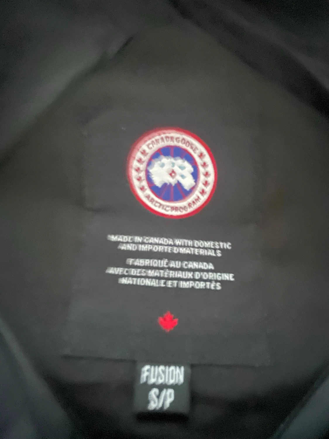 Svart Canada Goose dunjacka med päls - 2