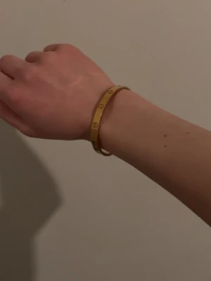 Guld armband  - Oanvänd och ny❤️kan gå ner i pris vid snabb affär 