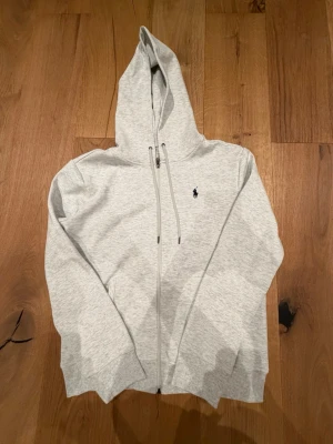 Ralph Lauren hooded zip  - Perfekt skick använd 1 gång 