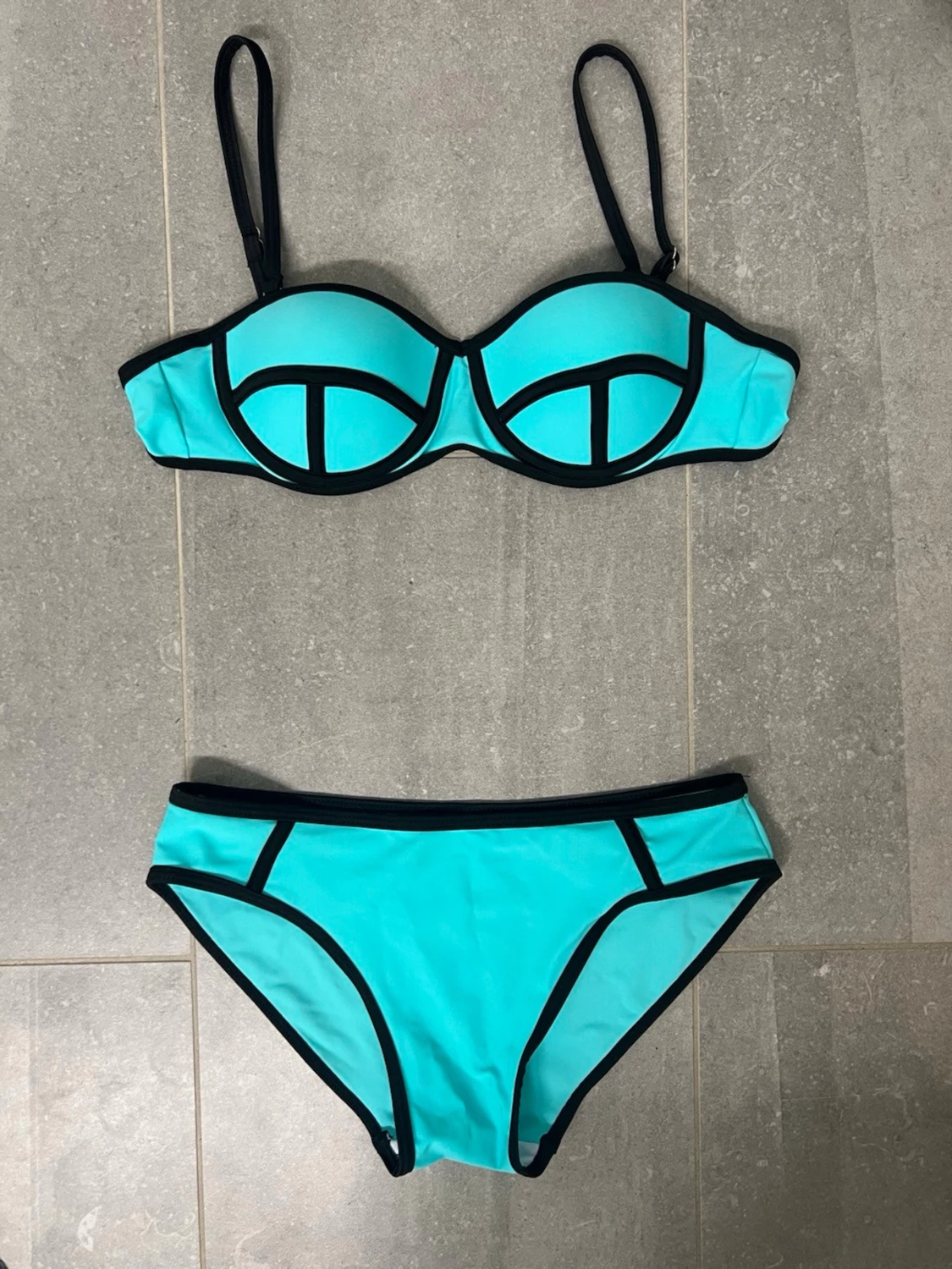 Triangl turkos bikini - 3