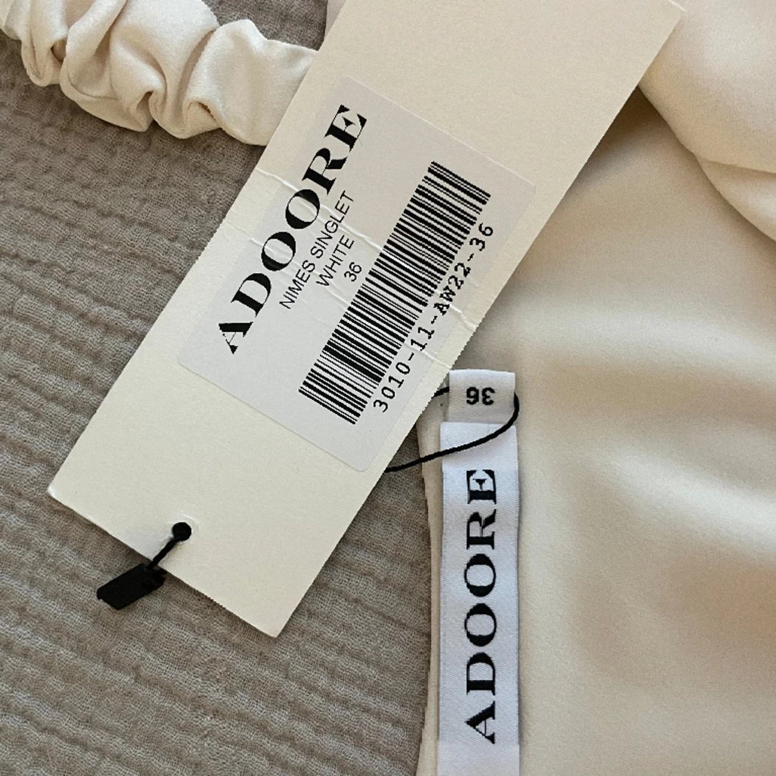 Topp från Adoore - 91