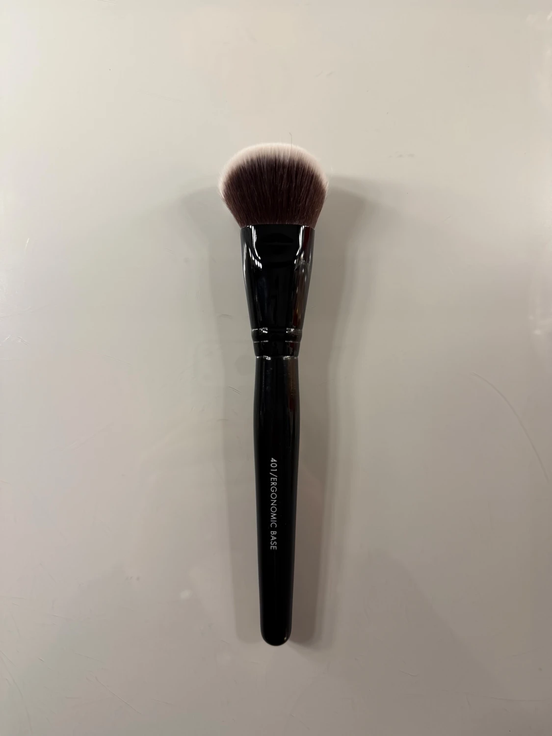 Hickap 401 Ergonomic Base sminkborste - 2