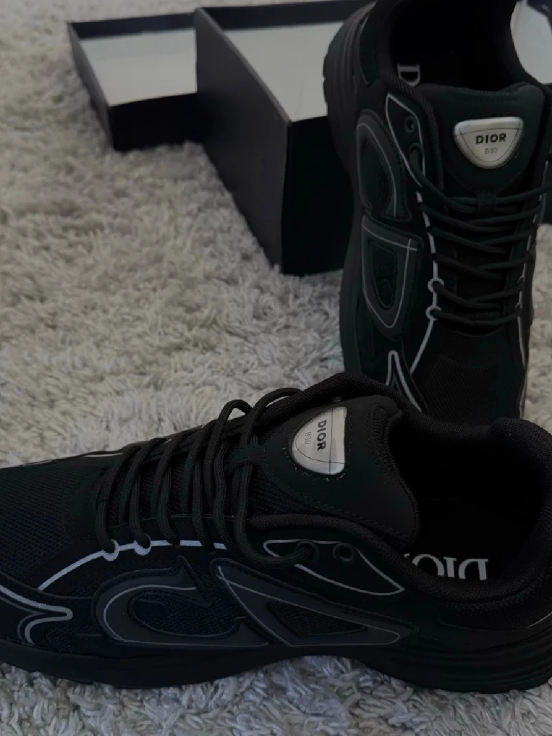 Dior b30 svart - 2