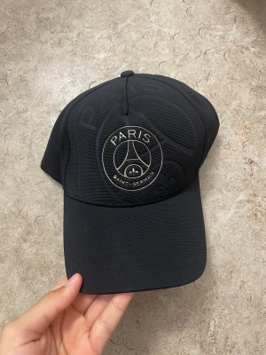 Helt ny Psg dress! - Helt ny Psg dress!
