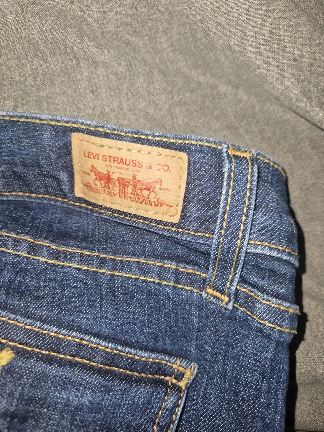 Vintage Levi’s jeans – omgjorda till bootcut, unik modell - 2