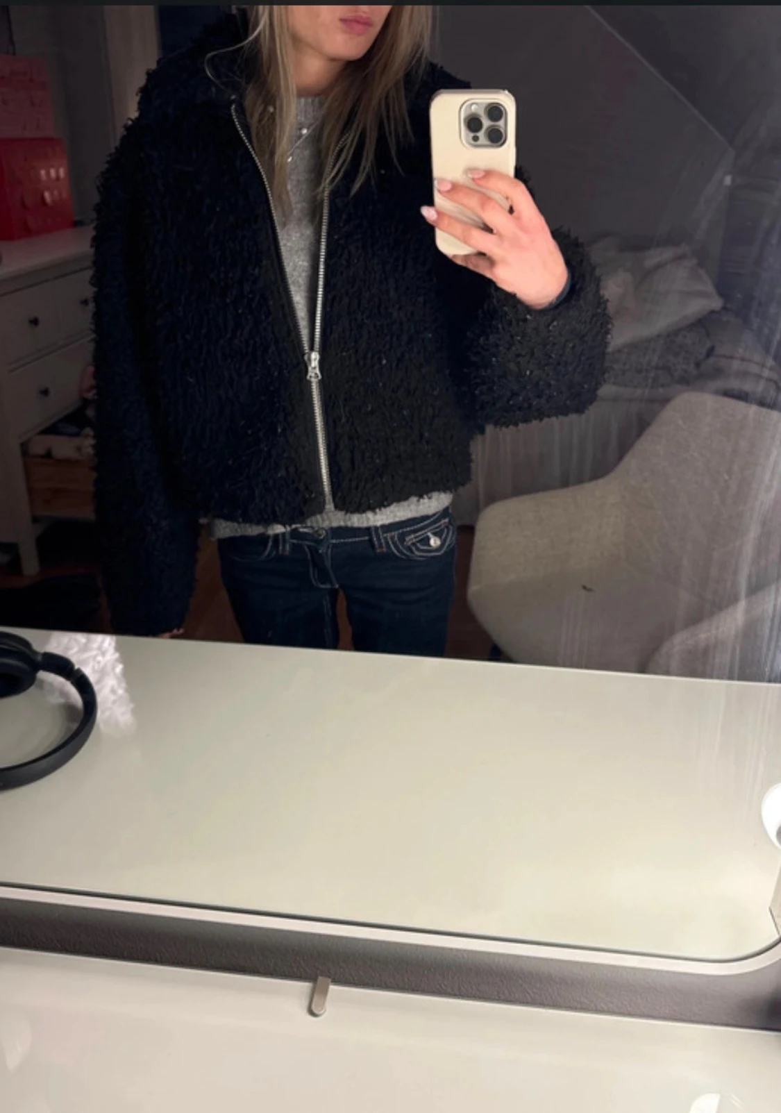 Svart teddyjacka från Weekday - 1