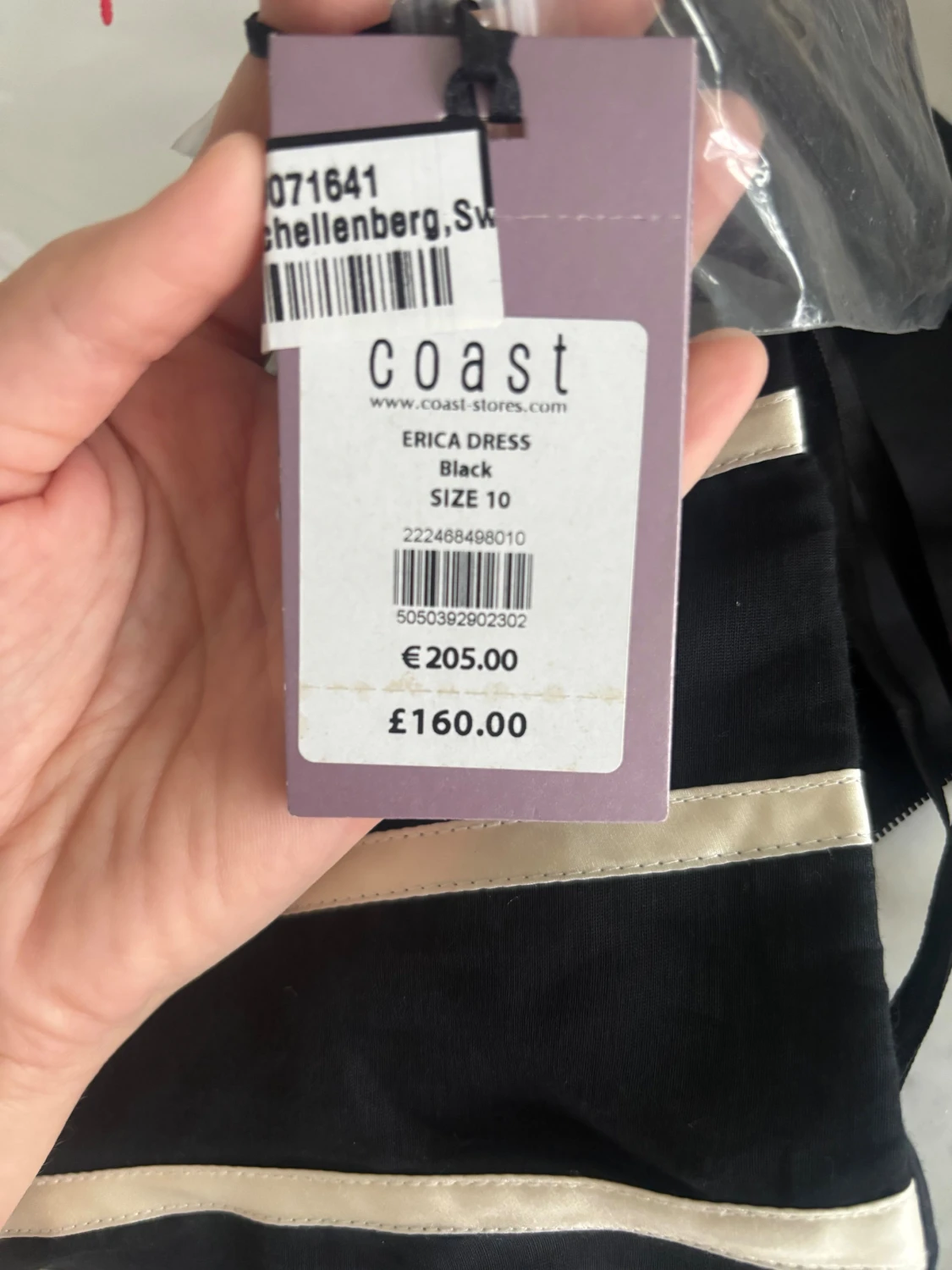 Elegant sidenklänning helt ny med prislapp  - 5