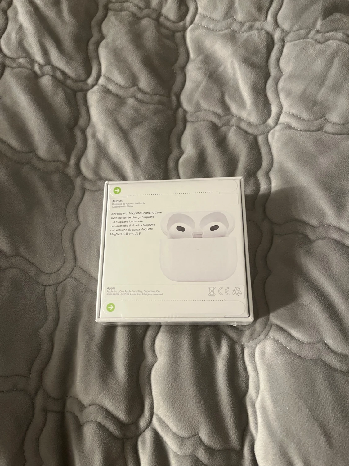 AirPods 3rd Generation med MagSafe-laddningsetui - 1