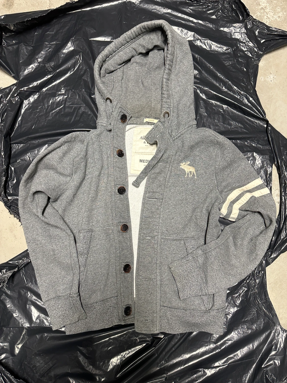 Abercrombie kofta med knappar