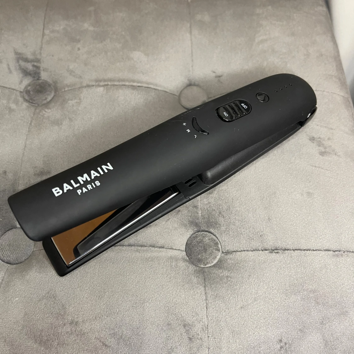 Balmain Paris Cordless Hair Straightener - 1