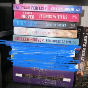 TikTok böcker  - Olika böcker som är väldigt populära!! Kontakta mig innan ni köper!😊