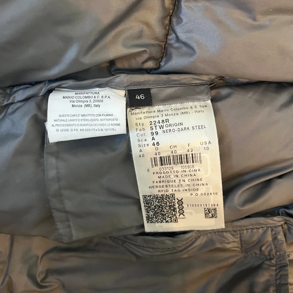 Svart/mörkblå pufferjacka från Colmar - 3